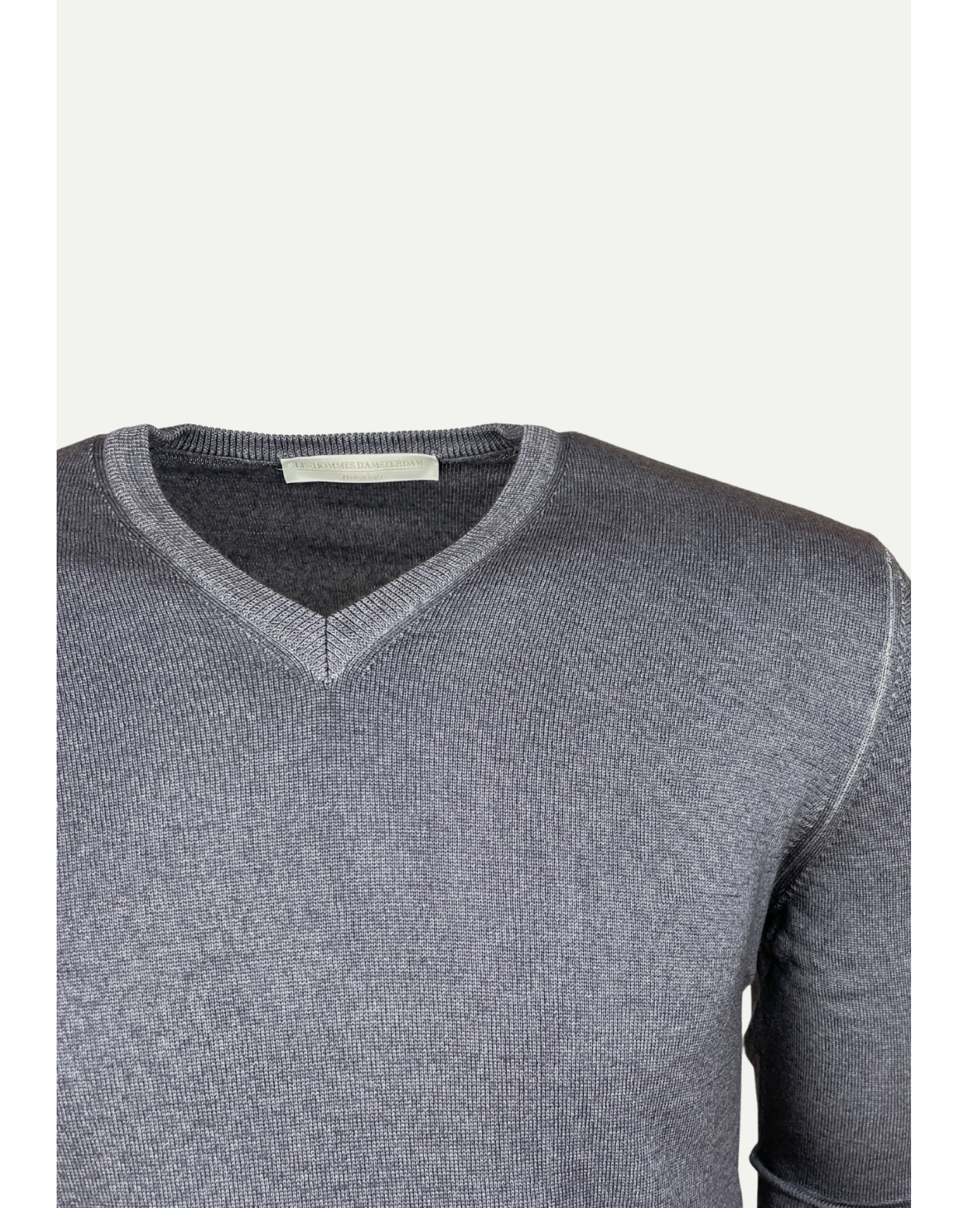 V-neck virgin wool - Washed - Dark grey